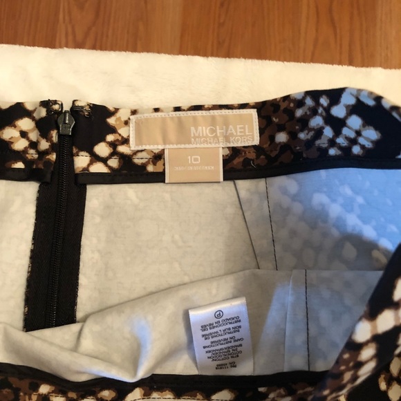 Michael Kors pencil skirt - Picture 4 of 5